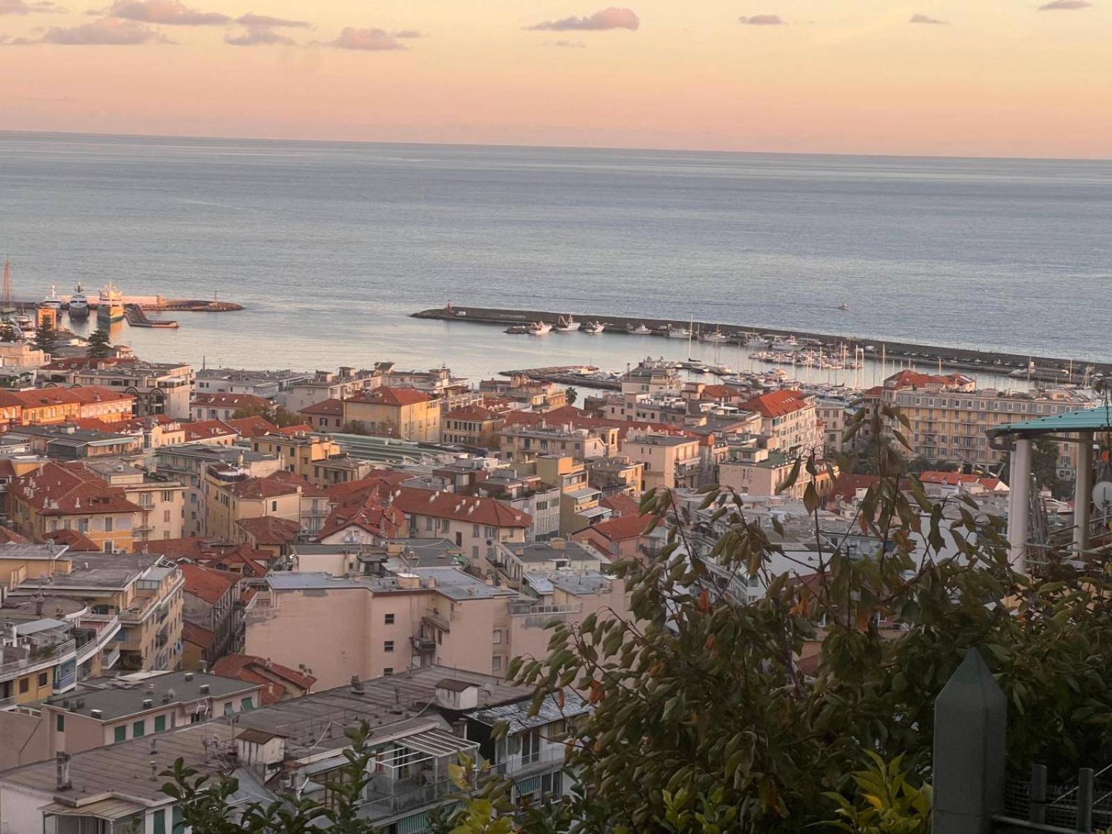 Suite Burbera San Remo Buitenkant foto